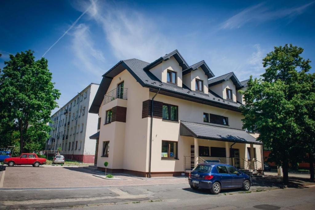 Kwatera Pracownicza Noclegi Jeziorak Tarnobrzeg Exterior foto